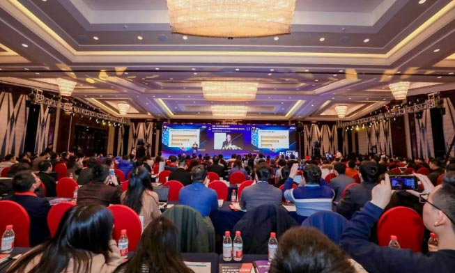 喜报！乐竞手机站·官方版在线入围2019中国产业互联网行业百强榜！